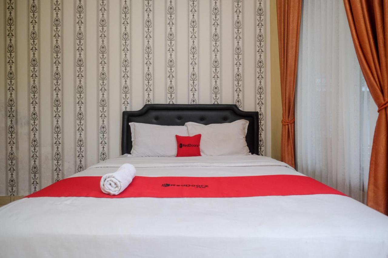 Reddoorz At Paris Ocean Hotel Parangtritis Luaran gambar