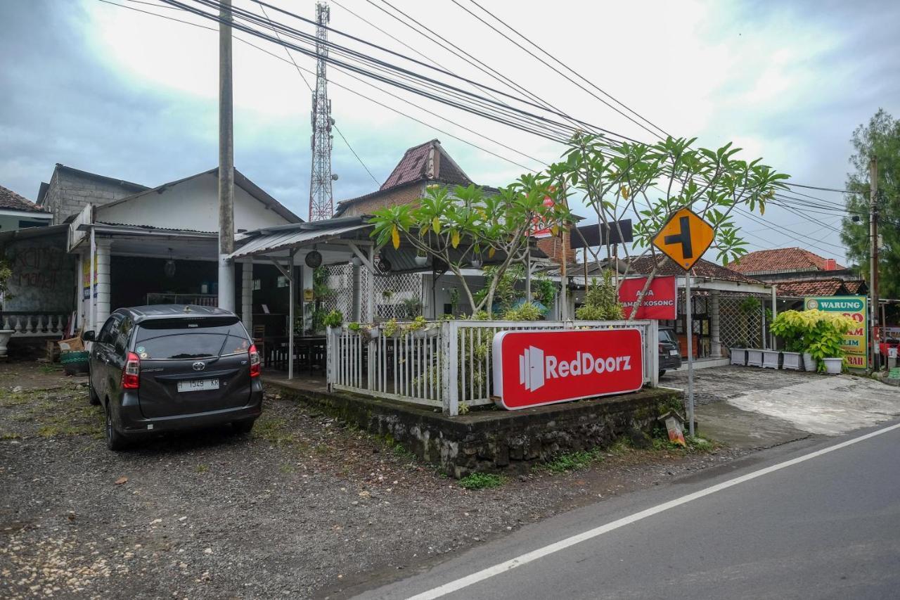 Reddoorz At Paris Ocean Hotel Parangtritis Luaran gambar